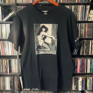 BETTIE PAGE CLOTHING size L men’s shirt from original Vegas store (now closed)